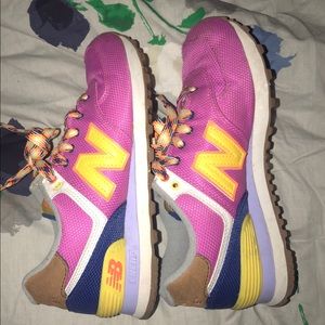 New Balance 574 size 6